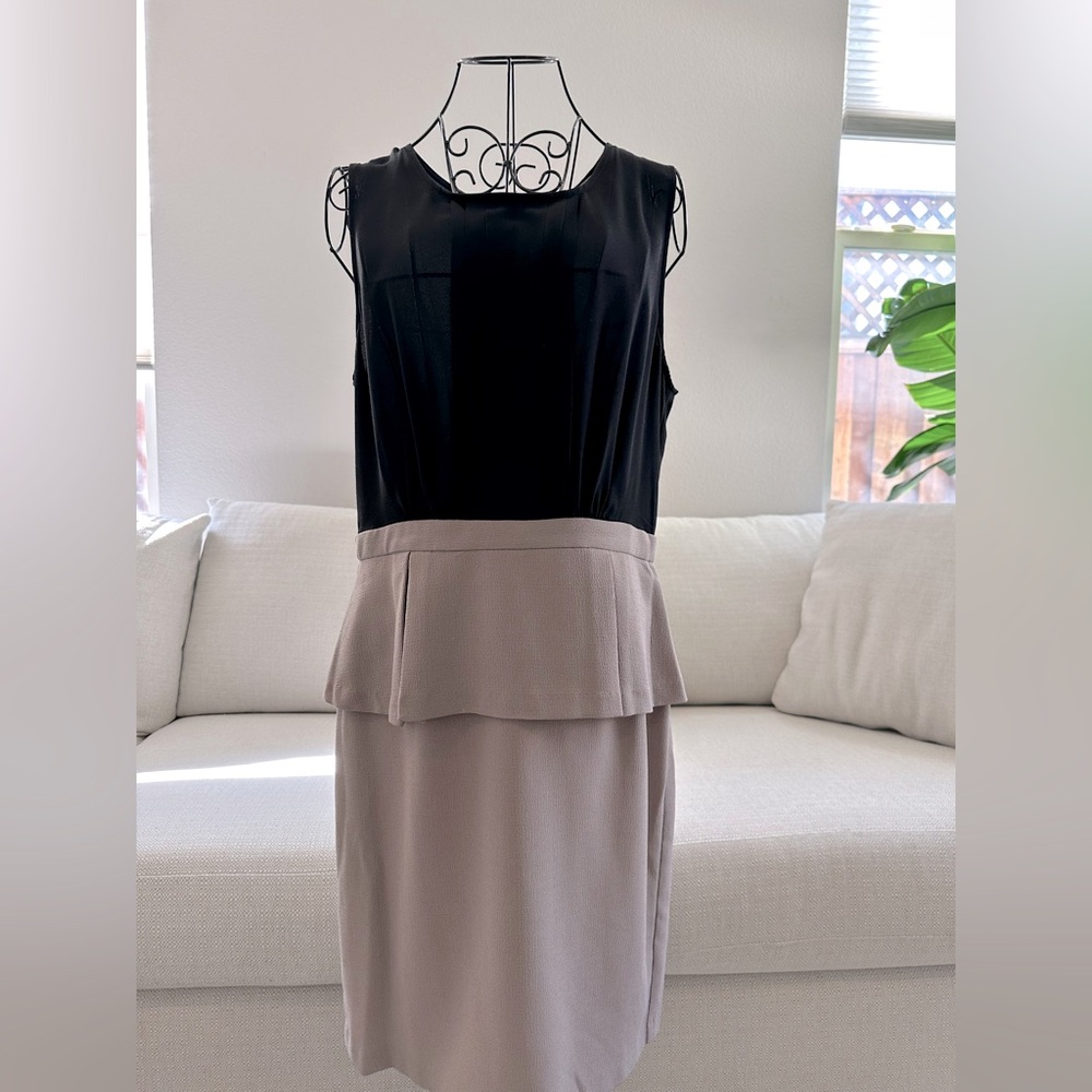 Black/beige peplum dress